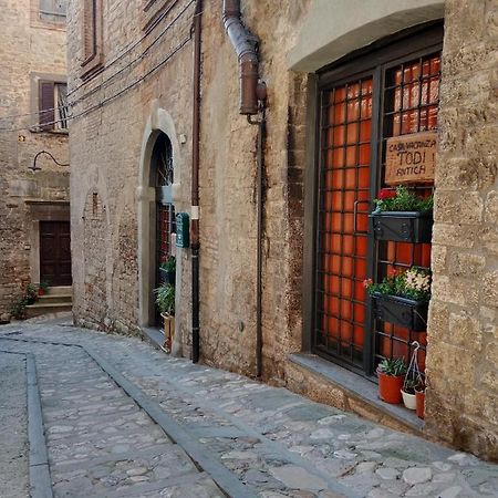 Casa Vacanza Todi Antica Zewnętrze zdjęcie